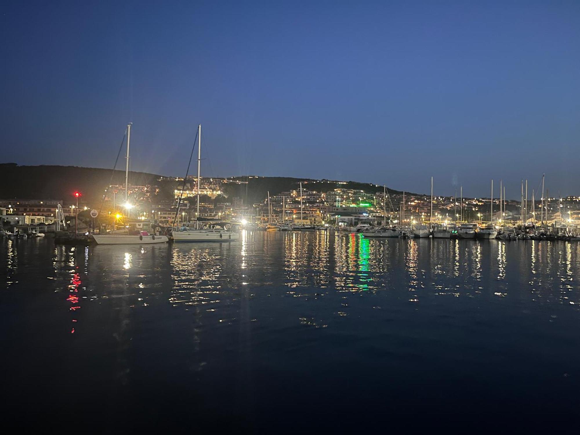 L'Angolo Sul Porto Palau Esterno foto